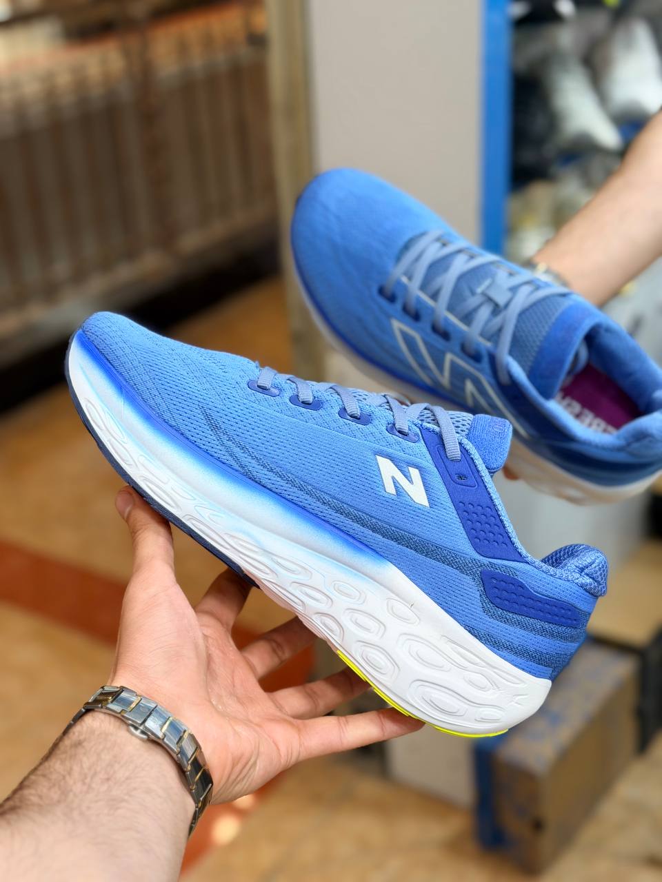 کتونی نیوبالانس New balance Fresh Foam 1080| راحتترین کفش پیادهروی و رانینگ مسترکوالیتی ساخت ویتنام سایز ۴۰ تا ۴۵