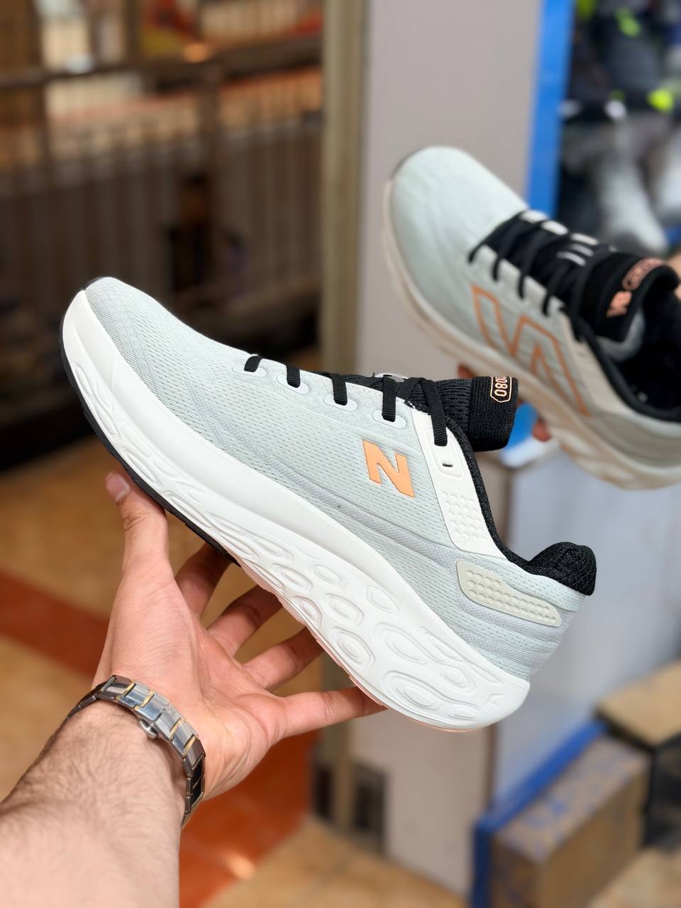 کفش نیوبالانس New balance Fresh Foam 1080|ساخت ویتنام راحتترین کفش پیادهروی و رانینگ مسترکوالیتی سایز ۴۰ تا ۴۵
