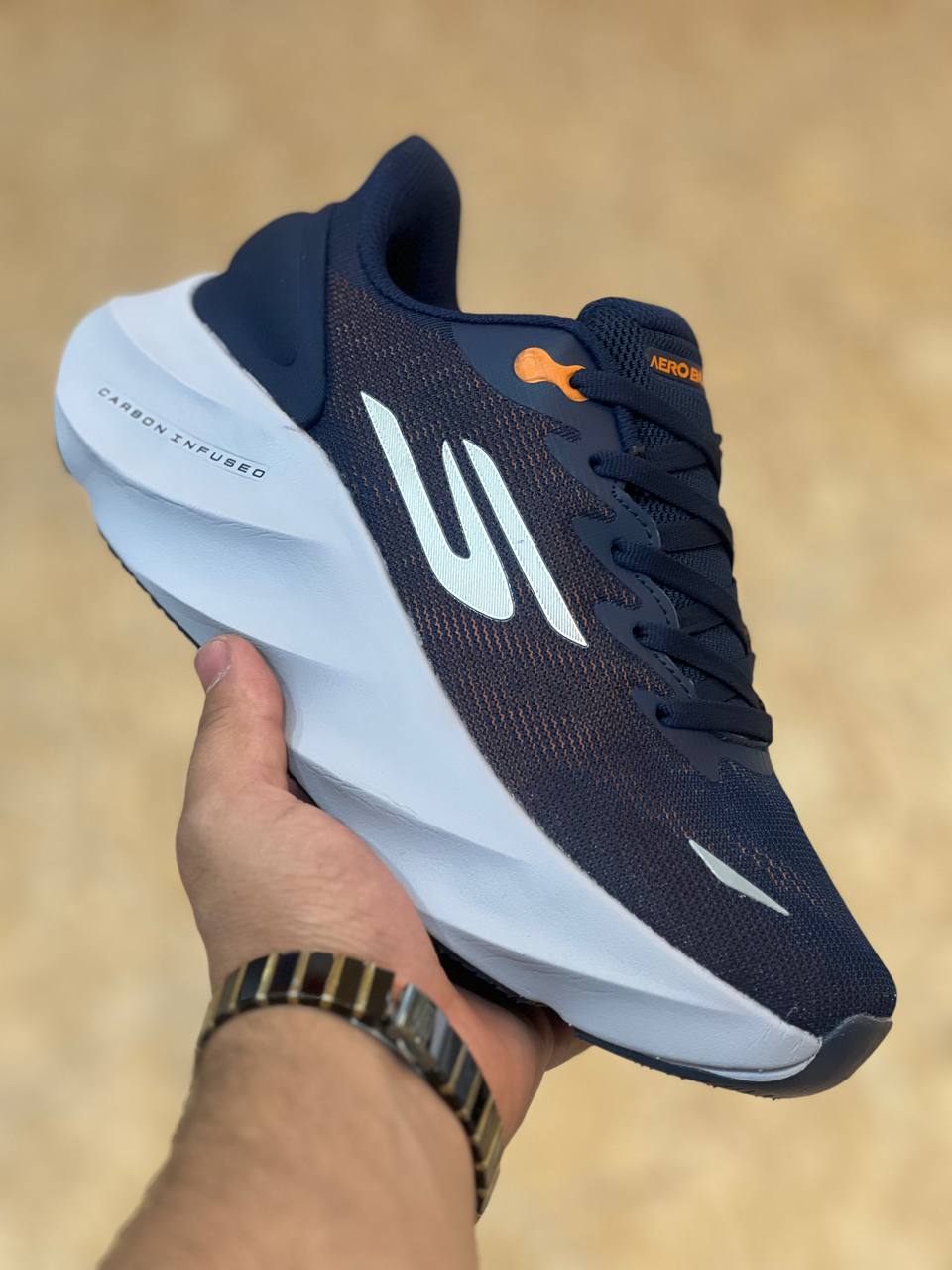 کتونی اسکیچرزSkechers Aeru Burst/ ساخت ویتنام /نرم و سبک و راحت/سایز ۴۰تا ۴۵/فروش عمده و تک