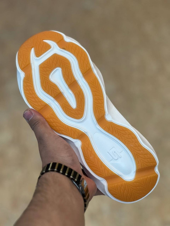 اسکیچرز Skechers