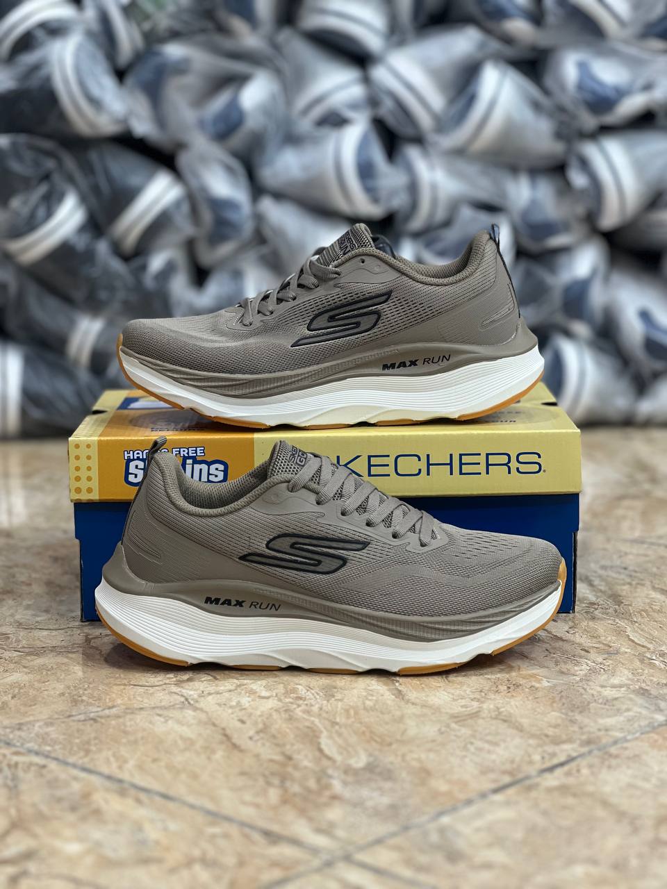 کتونی ویتنامی اسکیچرز مکس ران Skechers Max RUN /سبک طبی و راحت /جعبه و بارکد دار/سایز ۴۰تا۴۵