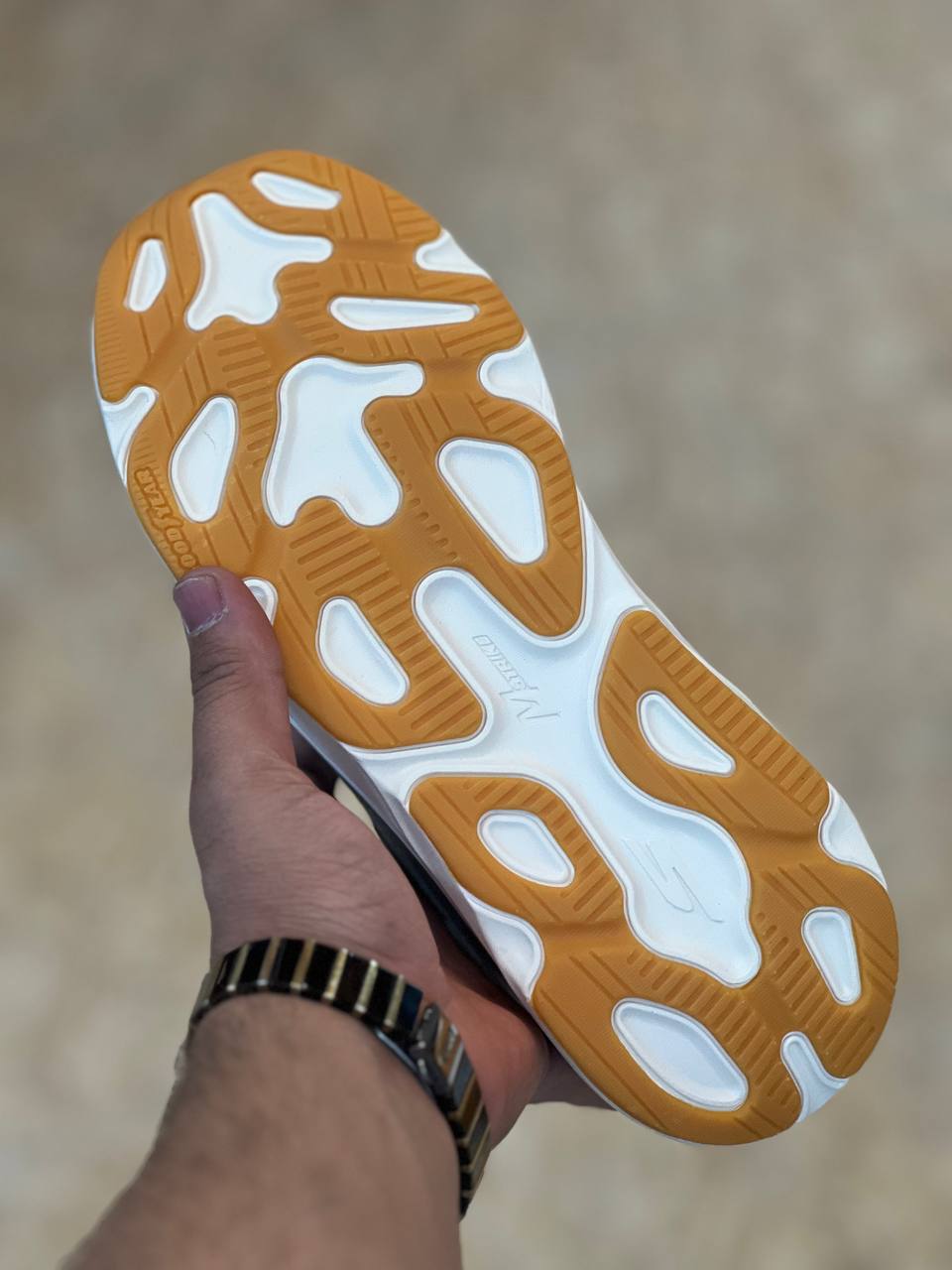 کتونی ویتنامی اسکیچرز مکس ران Skechers Max RUN /سبک طبی و راحت /جعبه و بارکد دار/سایز ۴۰تا۴۵