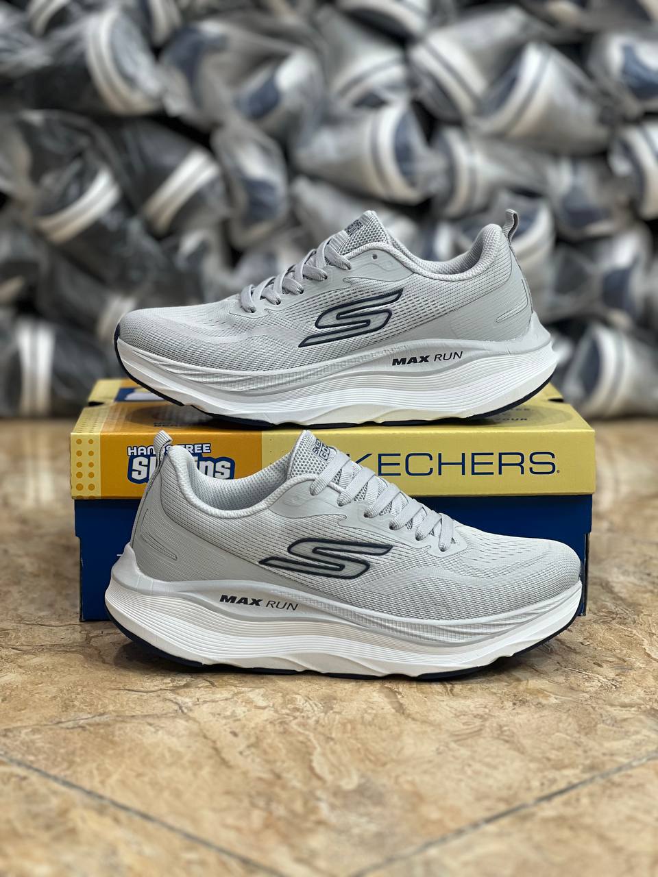 کتونی اسکیچرز مکس ران Skechers Max RUN /سبک طبی و راحت /جعبه و بارکد دار/سایز ۴۰تا۴۵