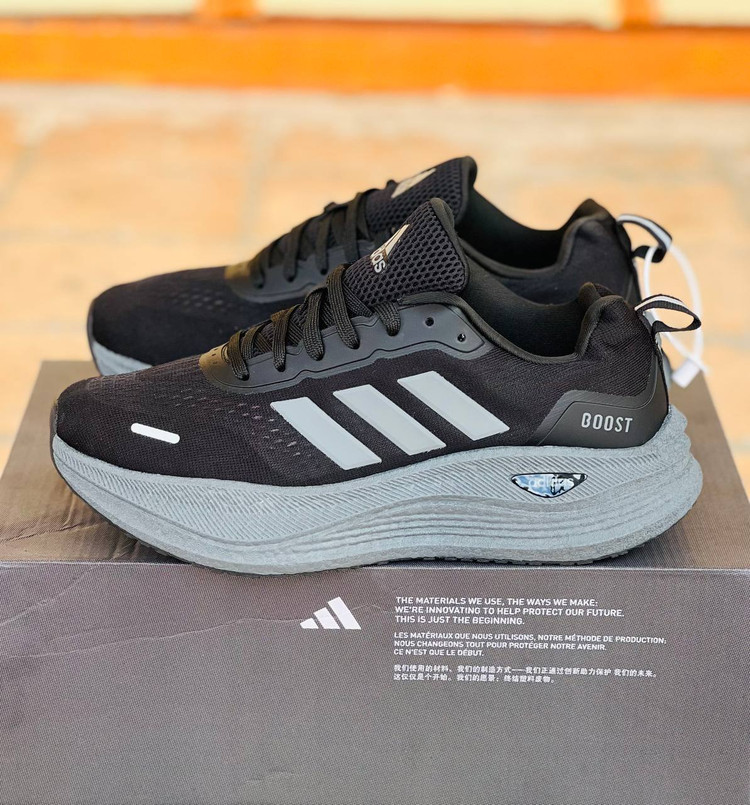 کتونی ویتنامی ادیداس اولترا بوست مسترکوالیتی /Adidas Ultraboost All Terrain/سایز ۴۰تا ۴۵/ فروش عمده و تک