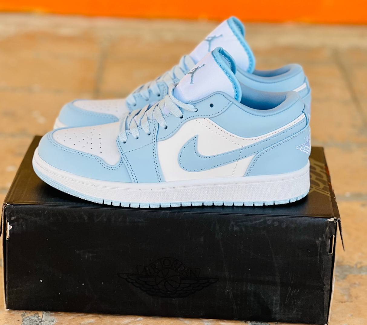 Nike air jordan 1 vietnamنایک ایر جردن ۱