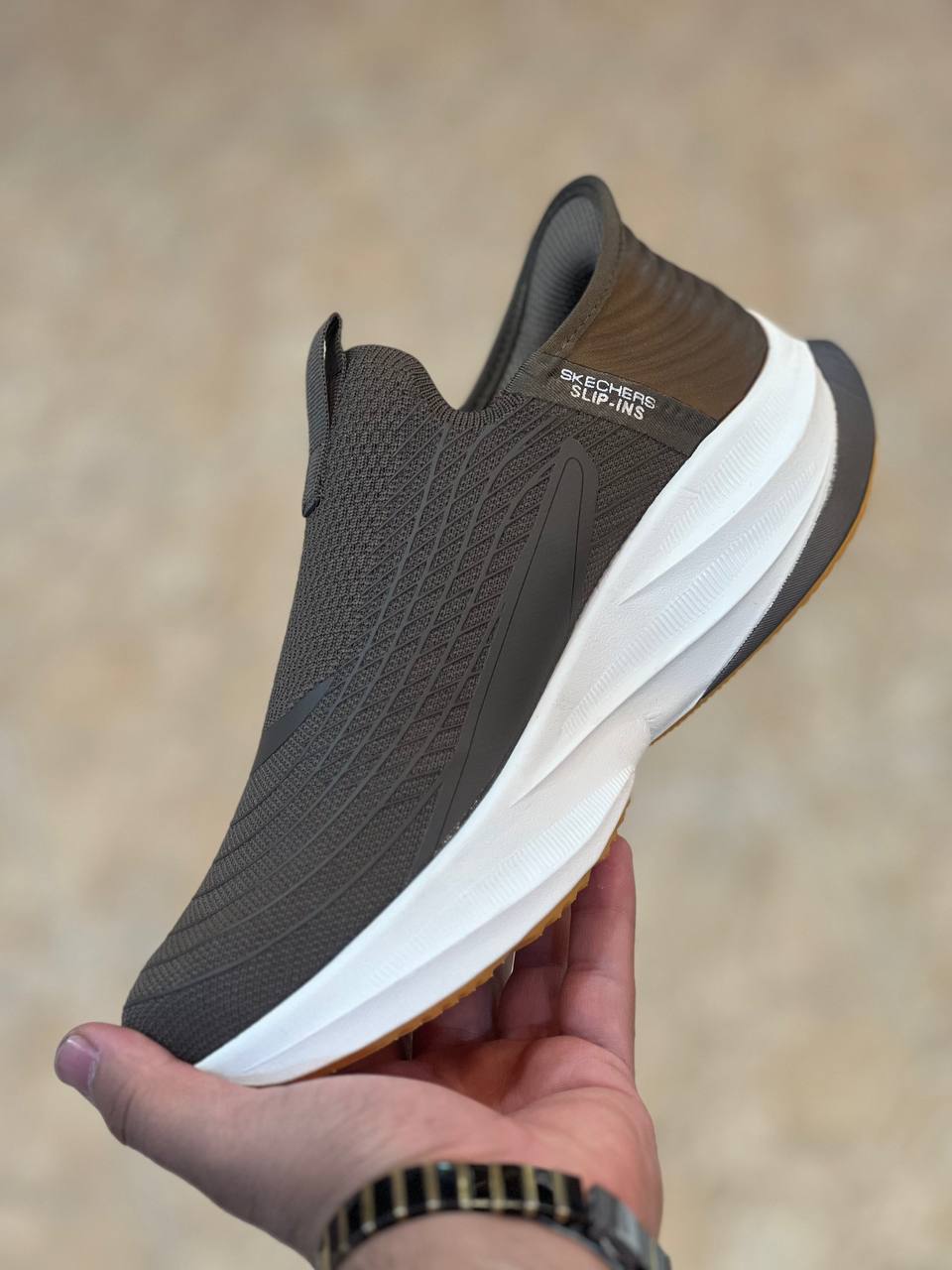 کفش اسکیچرز Skechers Slip-ins ساخت ویتنام سایز:40تا 45 فروش عمده و تک