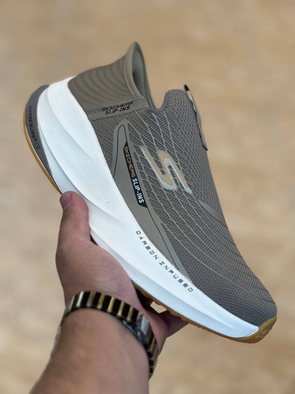 کفش ویتنامی اسکیچرز Skechers Slip-ins ساخت ویتنام سایز:40تا 45 فروش عمده و تک