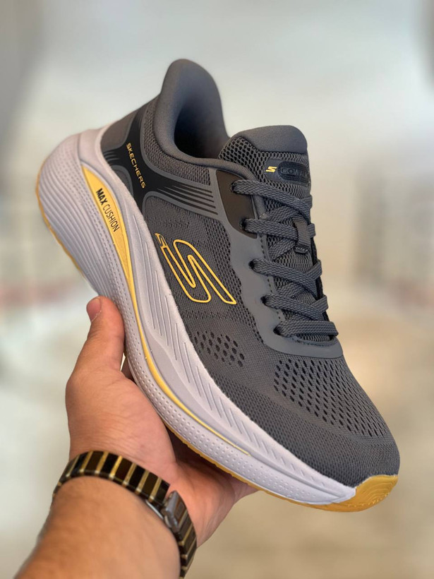 کتونی اسکیچرز مکس کوشن skechers max cushioning سایز 40 تا 45 ساخت ویتنام فروش عمده و تک