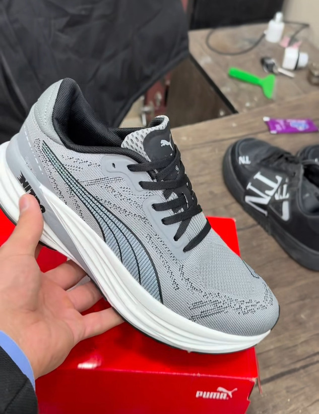 کتونی پوما مدل نیترو ساخت ویتنام سایز ۴۰ تا ۴۵ تنوع در ۴ رنگ جذاب . Puma nitro vietnam