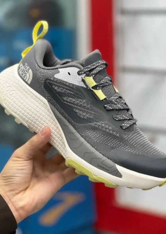 نورث فیس The north face vectiv enduris 3. ساخت ویتنام سایز ۴۰ تا ۴۵. فروش عمده و تک.