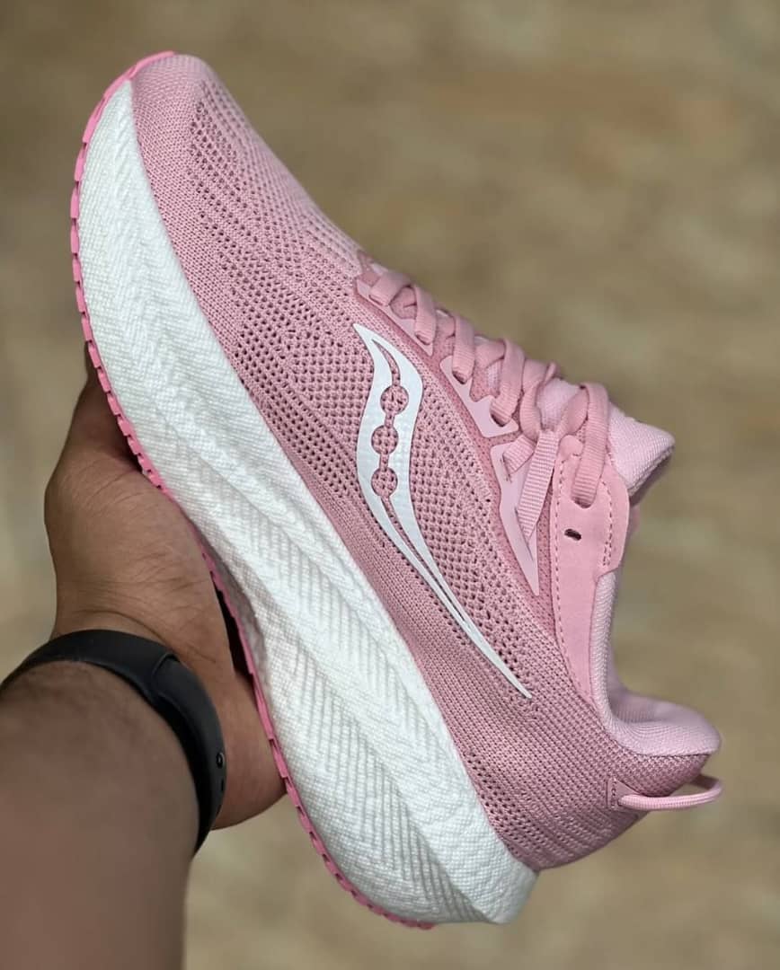 کتونی ساکونی تریمپ ۲۱/Saucony Triumph 21vietnam/ساخت ویتنام/سایز ۳۶تا ۴۰/فروش بصورت عمده و تک