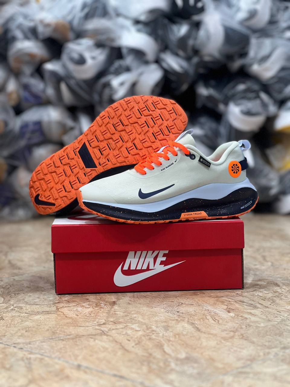 کتونی نایک گورتکس اینفینیتیNike React infinity Run 4 Gore_tex فروش بصورت عمده و تک سایز ۴۰ تا ۴۵. تضمین کالا