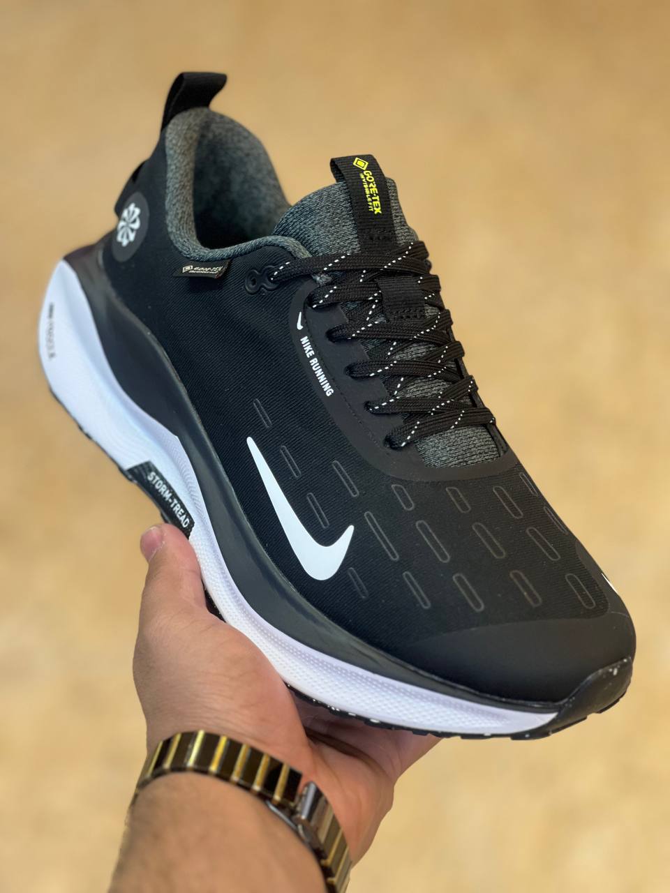 کتونی نایک گورتکس اینفینیتی فروش بصورت عمده و تک سایز ۴۰ تا ۴۵. تضمین کالا Nike React infinity Run 4 Gore_tex