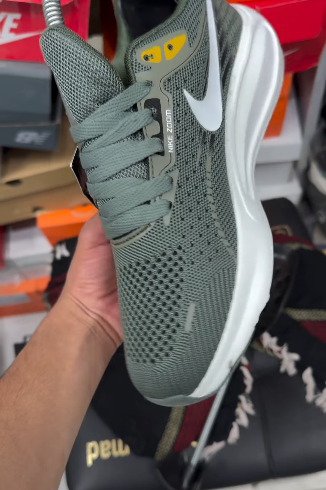 کتونی نایک زوم پگاسوس Nike zoom pegasus ساخت ویتنام ، سایز ۴۰ تا ۴۵ فروش بصورت عمده و تک