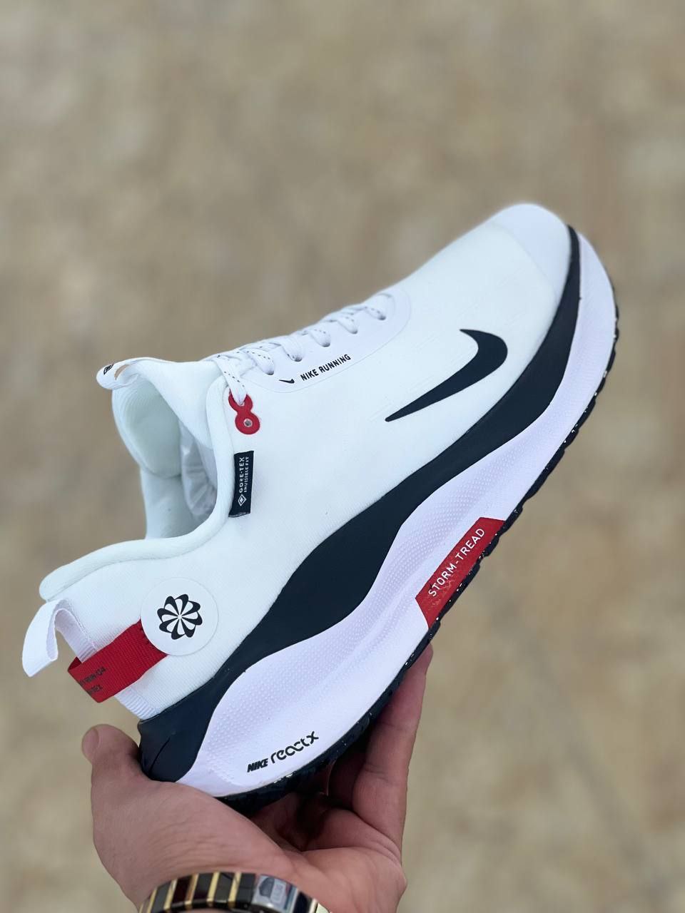 کتونی نایک اینفینیتی گورتکس Nike React infinity Run 4 Gore_tex ساخت ویتنام فروش بصورت عمده و تک سایز ۴۰ تا ۴۵