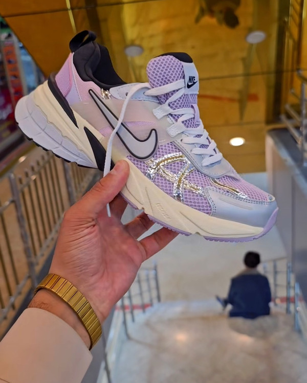 کتونی نایک وی تو کی Nike V2k Run