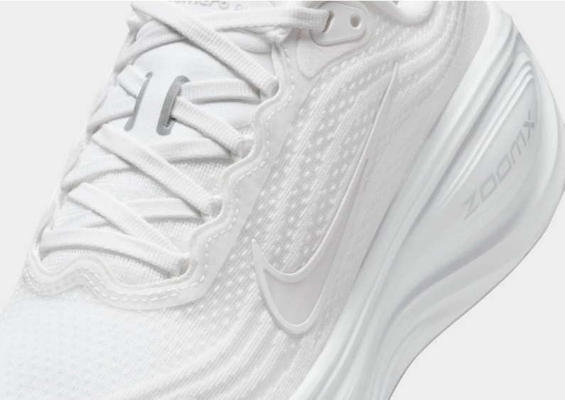 کتونی نایک زوم ومرو پلاس/Nike Air Zoom Vomero Plus