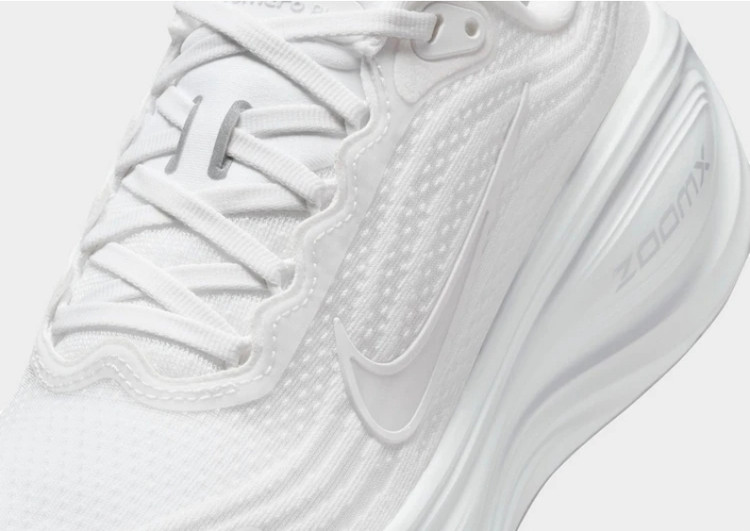 کتونی نایک زوم ومرو پلاس/Nike Air Zoom Vomero Plus