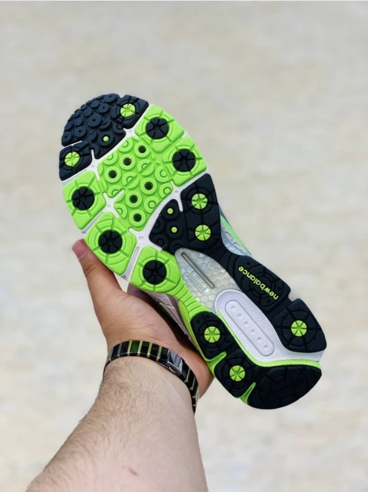 کفش نیوبالانس ۸۶۰.Newbalance 860 v3