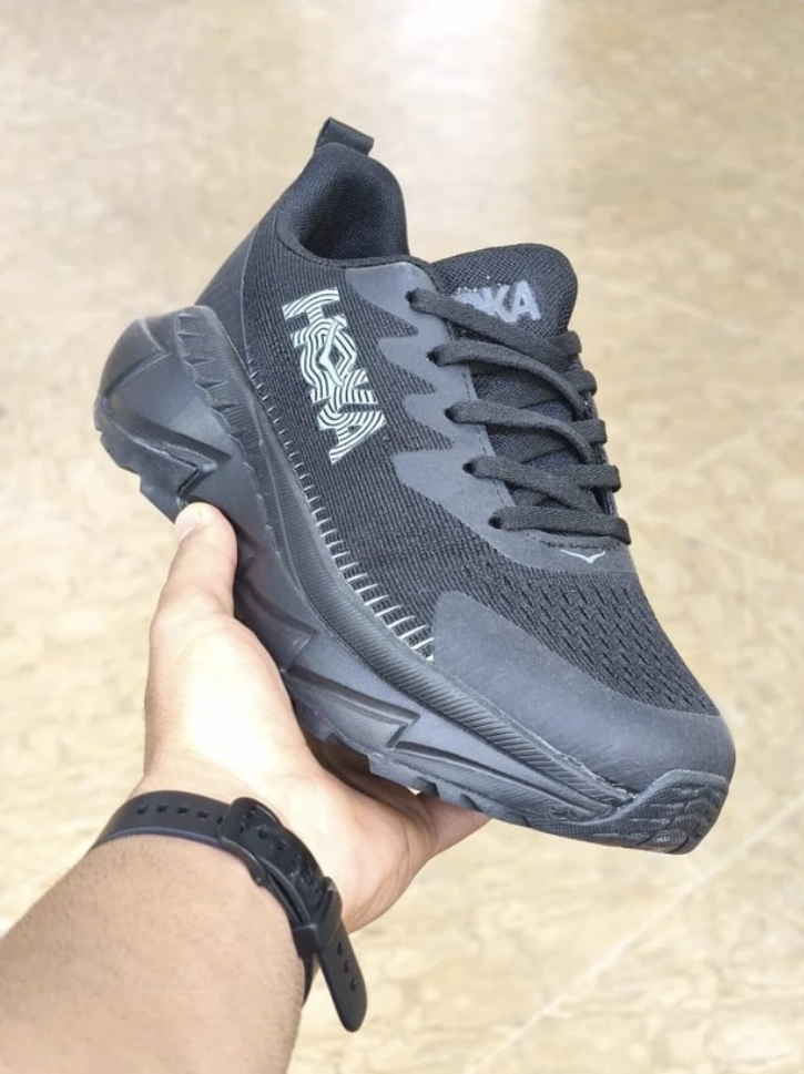 کتونی ویتنامی هوکا وان وان ساخت ویتنام سایز ۴۰ تا ۴۵پایین ترین قیمت در ایران Hoka one one M skyline _float x