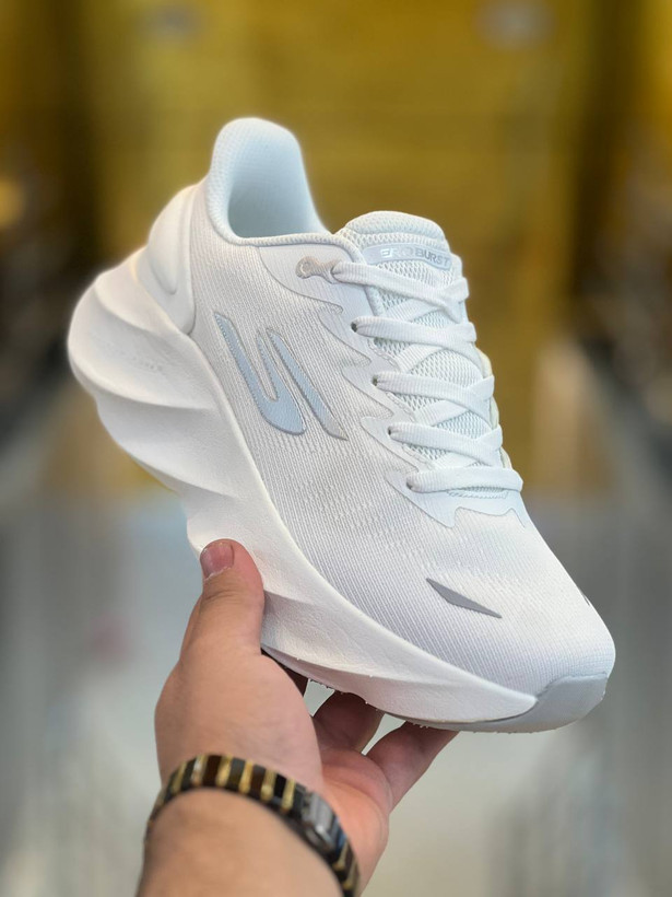 کتونی اسکیچرزSkechers Aeru Burst/ ساخت ویتنام/سبک و طبی و راحت/ سایز ۳۷تا ۴۰/فروش عمده و تک