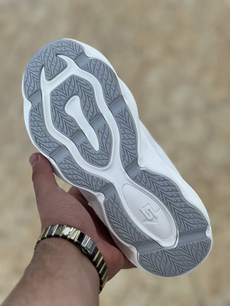 کتونی اسکیچرزSkechers Aeru Burst