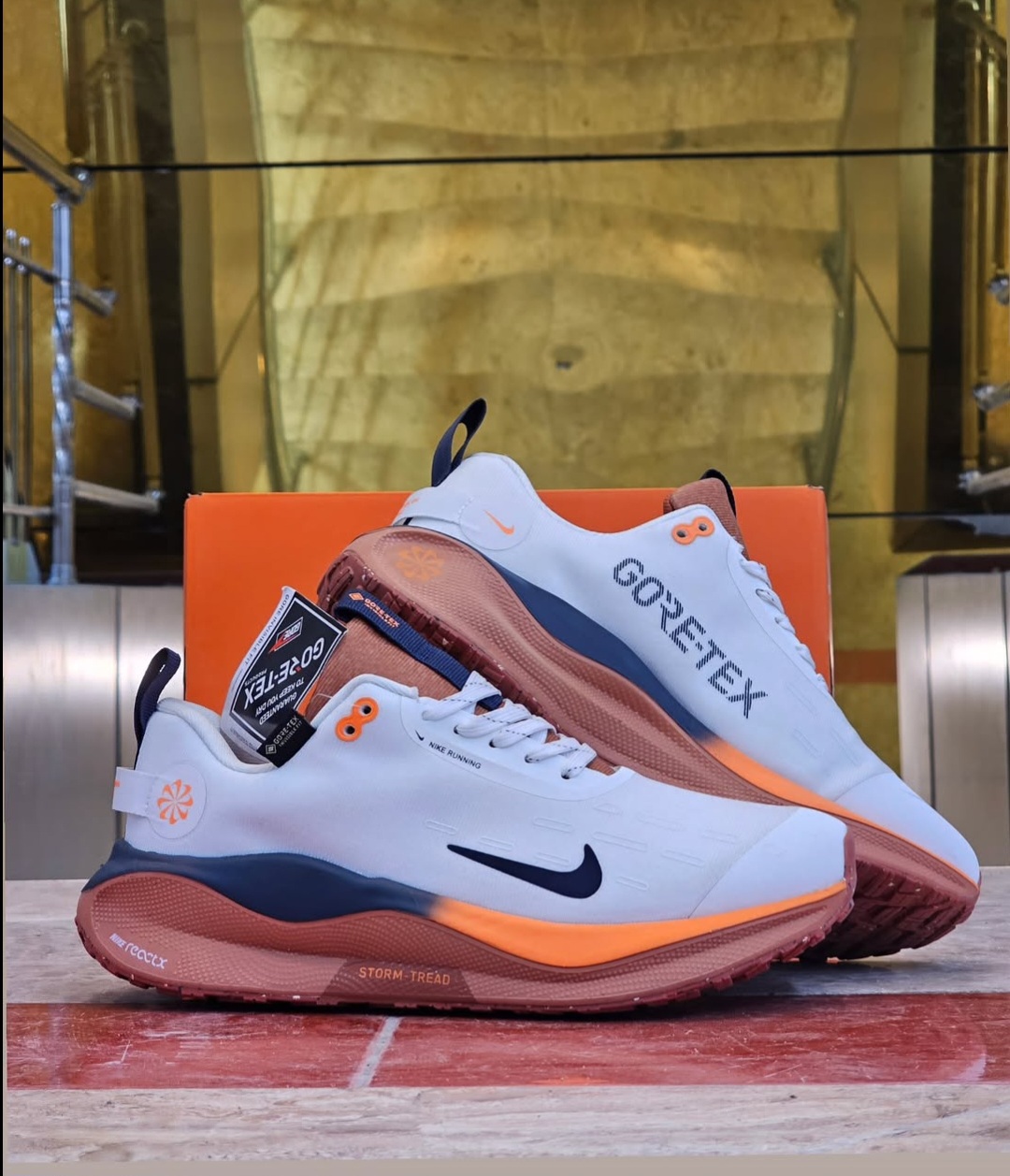 کتونی نایک اینفینیتی گورتکس NIKE lnfinity RN 4 GORE_TEXساخت ویتنام فروش بصورت عمده و تک سایز ۴۰_۴۱_۴۲_۴۳_۴۴_۴۵ ضمانت کالا