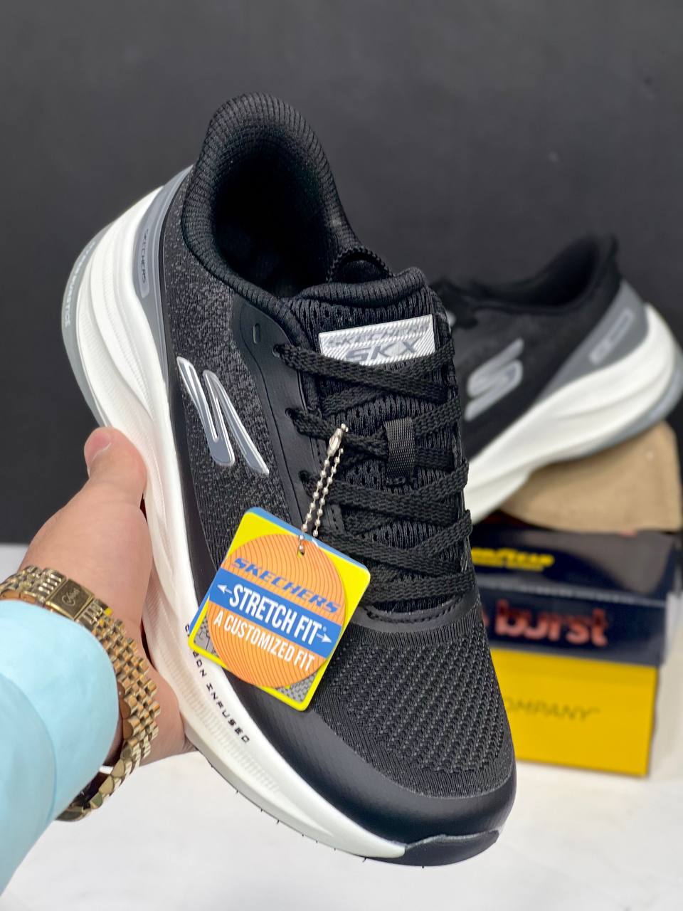 کتونی اسکیچرز هایپر بوس skechers Hyper Burst ساخت ویتنام سایز 40 تا 45 فروش عمده و تک ضمانت کالا