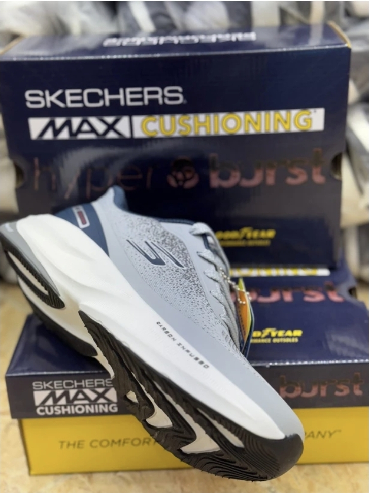 کتونی اسکیچرز هایپر بوس skechers Hyper Burst