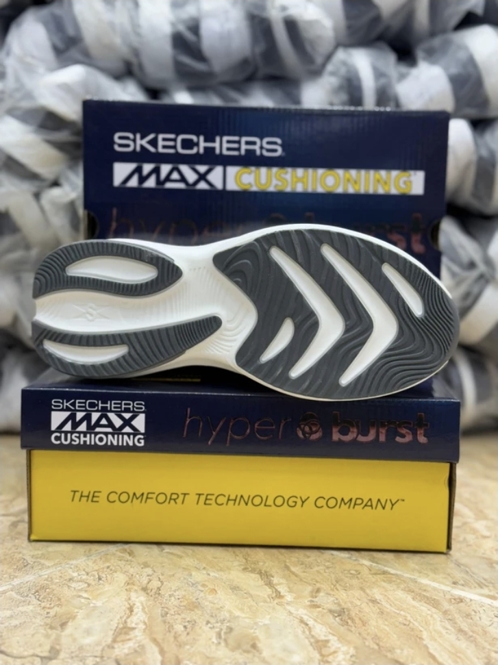 کتونی اسکیچرز هایپر بوس skechers Hyper Burst