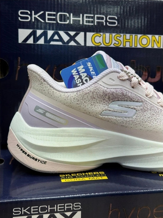 کتونی اسکیچرز هایپر بوس skechers Hyper Burst
