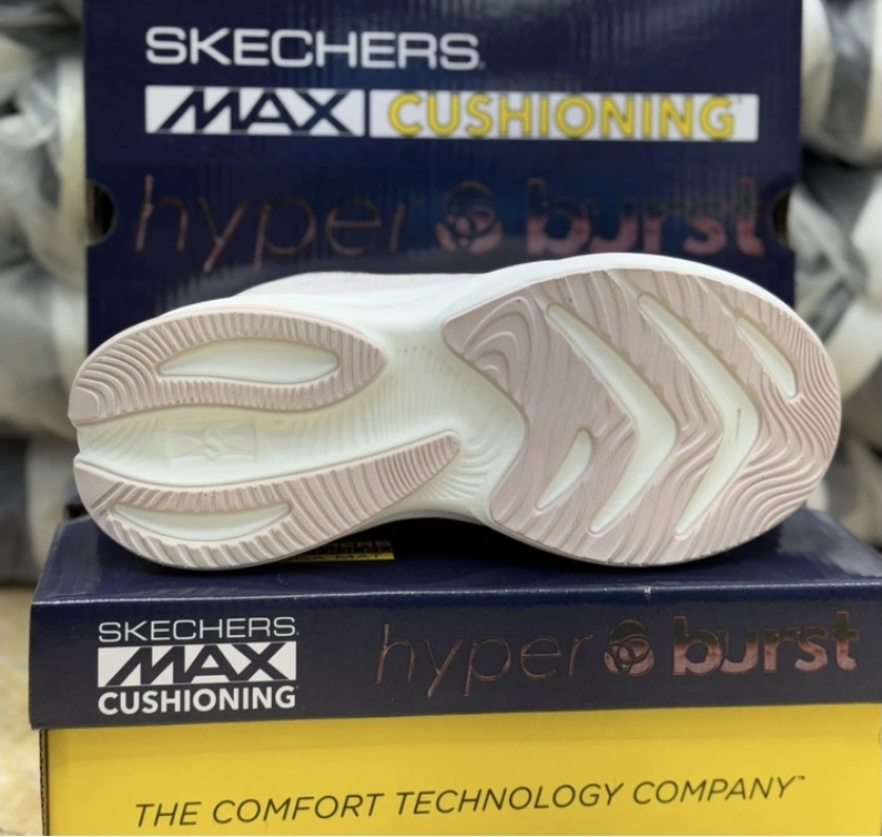 کتونی اسکیچرز هایپر بوس skechers Hyper Burst