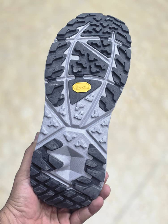 کتونی هوکا کاها مسترکوالیتیHoka Kaha