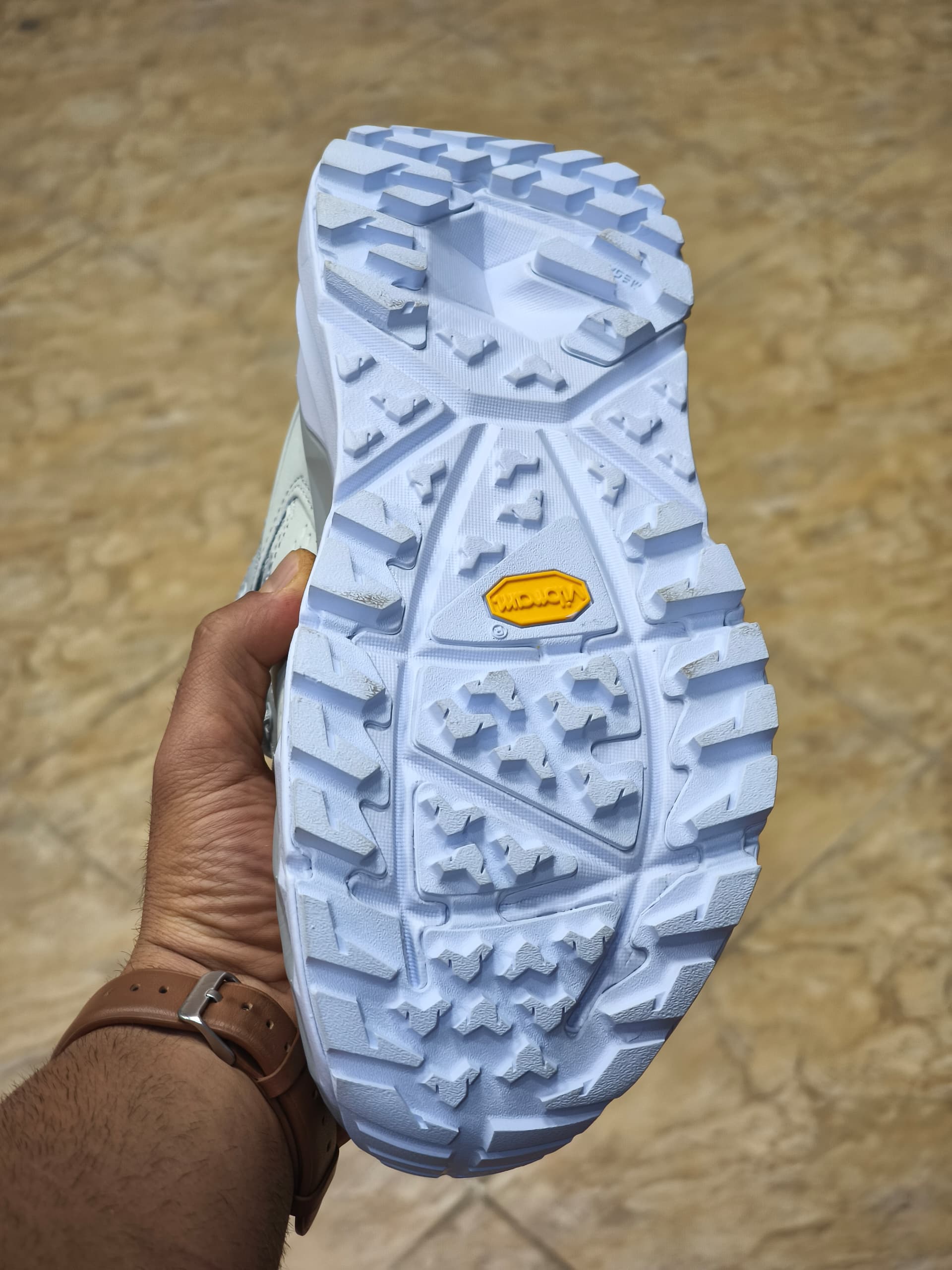 کتونی هوکا کاها مسترکوالیتیHoka Kaha