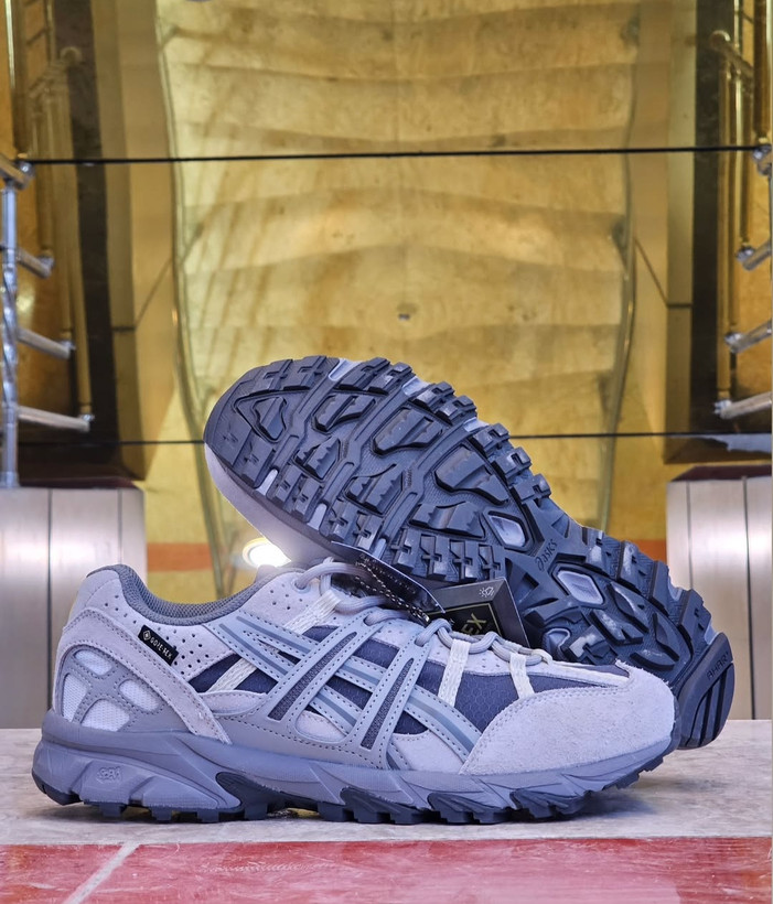 کتونی اسیکس ژل سوناما 15 گورتکس/Asics Gel Sonama 15/ساخت ویتنام /سایز 40 الی 45/ فروش ع