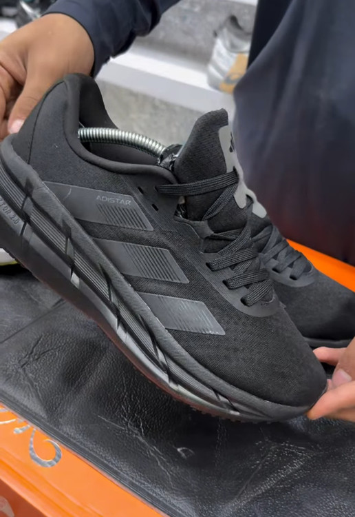 کفش ادیداس ادیستارAdidas Adistar CS