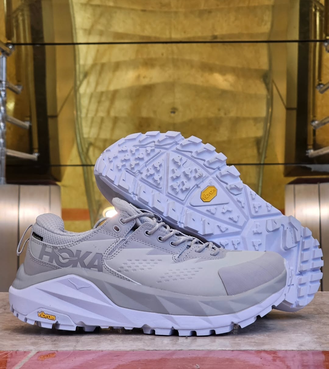 کتونی هوکا کاها مسترکوالیتیHoka Kaha