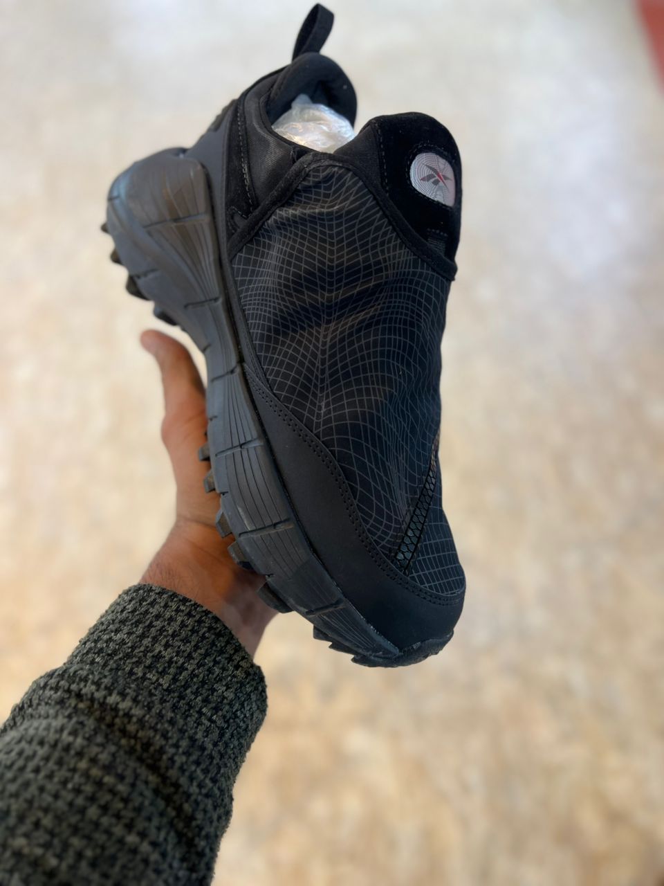 کفش ریبوک دولایه Reebok zig kinetica ساخت ویتنام ضد آب و گورتکس زیره ویبرام سایز ۴۰ تا ۴۵ فروش عمده و تک ضمانت کالا