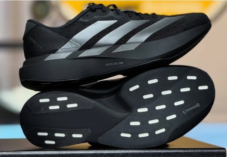 کتونی ادیداس آدی زیرو/Adidas Adizero/ساخت ویتنام /سایز ۴۰ تا ۴۵/ فروش عمده و تک ضمانت کالا