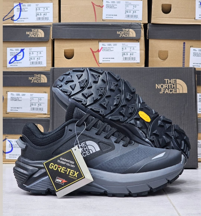 کتونی نورث فیس ضدآب/سایز 40 الی 45/NorthFace VECTIV Enduris II