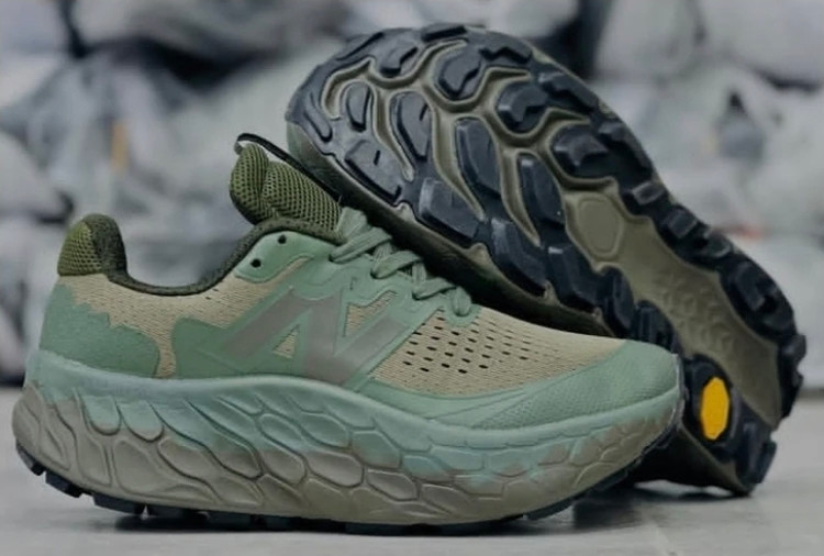 کتونی نیوبالانس فرش فوم تریل وی ۳/New balance fresh foam x more trail v3