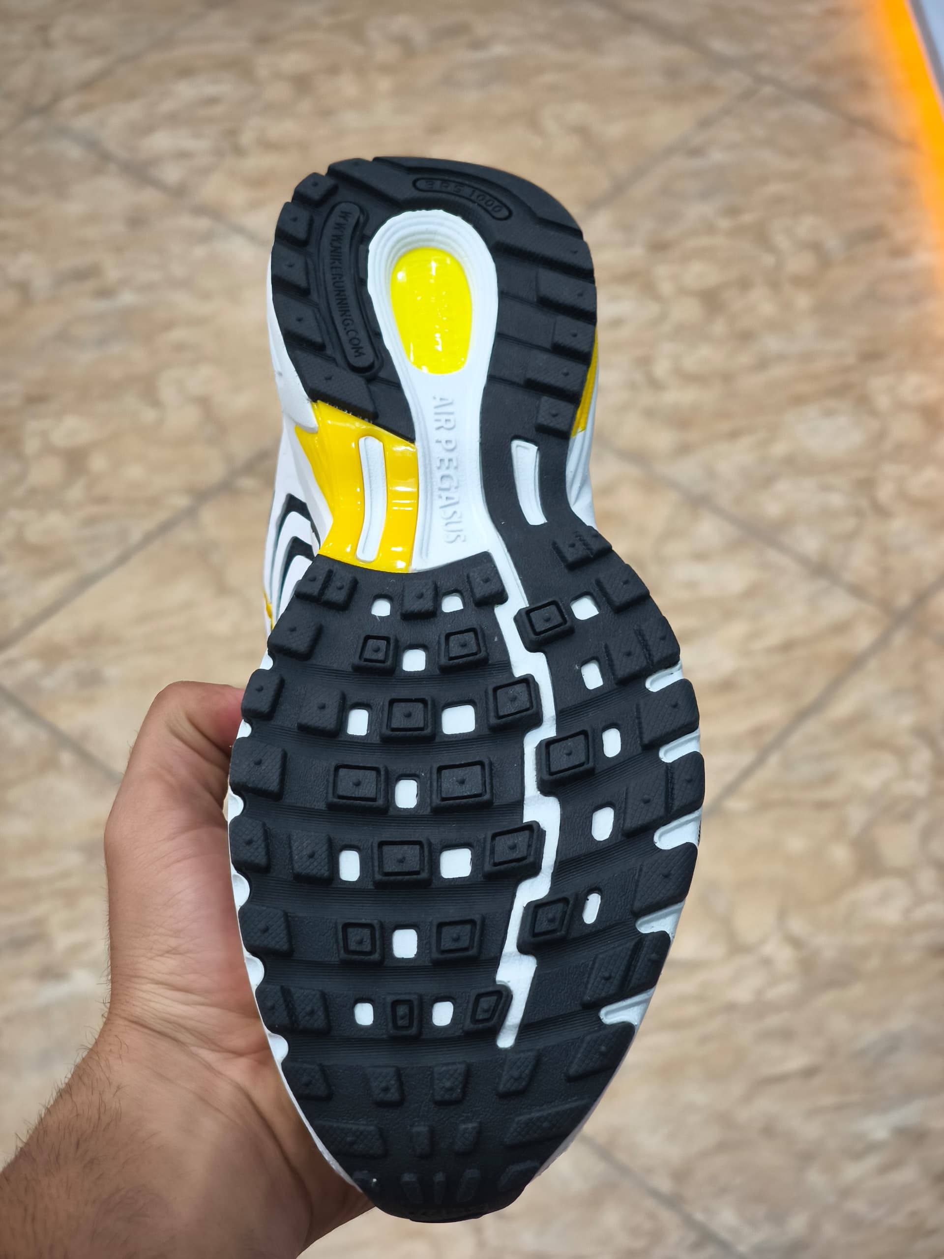 کتونی نایک پگاسوس 2k5 مسترکوالیتی /ساخت ویتنام/ Nike Pegasus 2k5