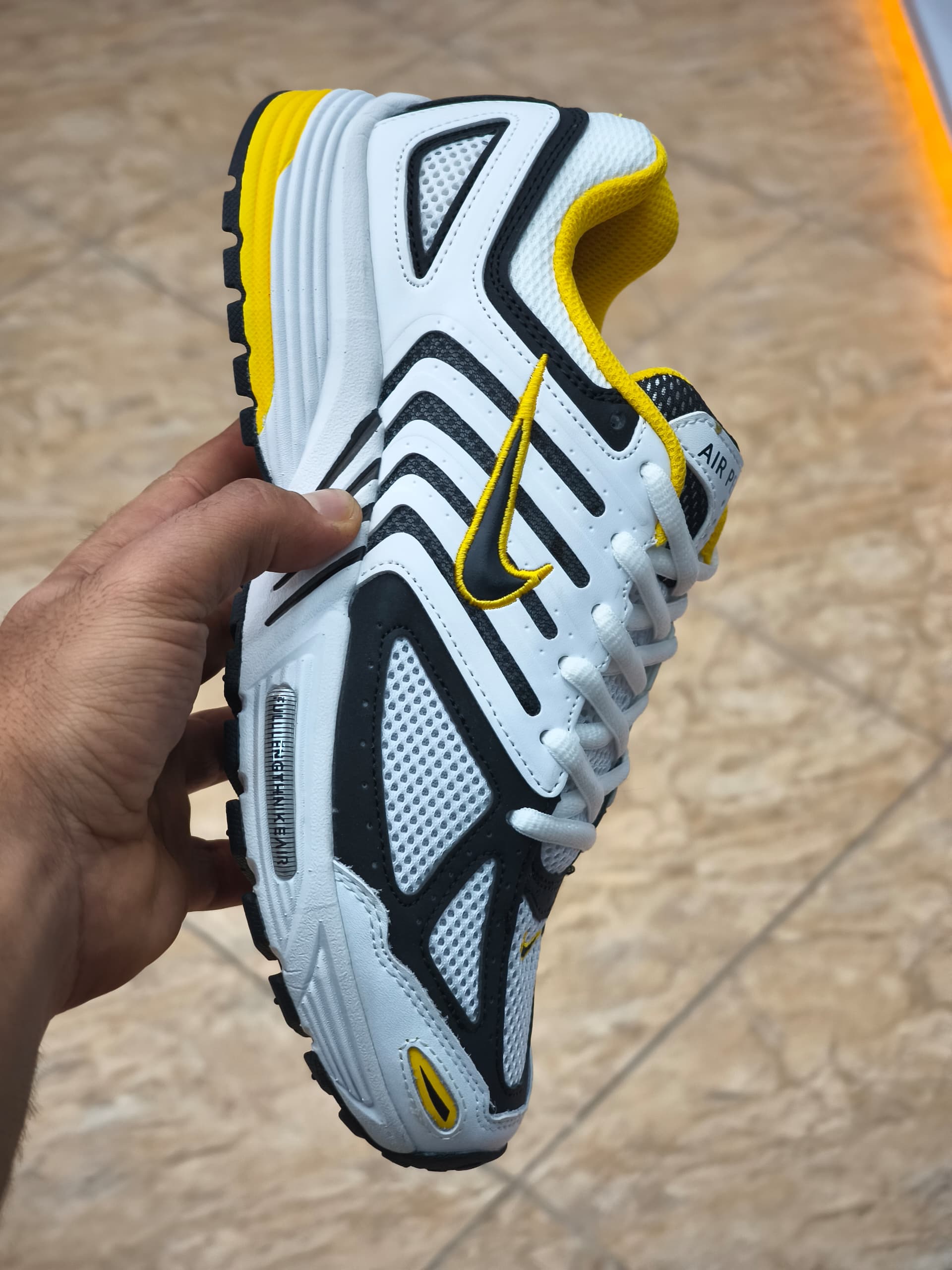 کتونی نایک پگاسوس 2k5 مسترکوالیتی /ساخت ویتنام/ Nike Pegasus 2k5