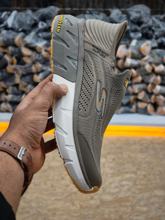 کتونی اسکیچرز طبی بدون بند/ساخت ویتنام/Skechers Max Cushioning