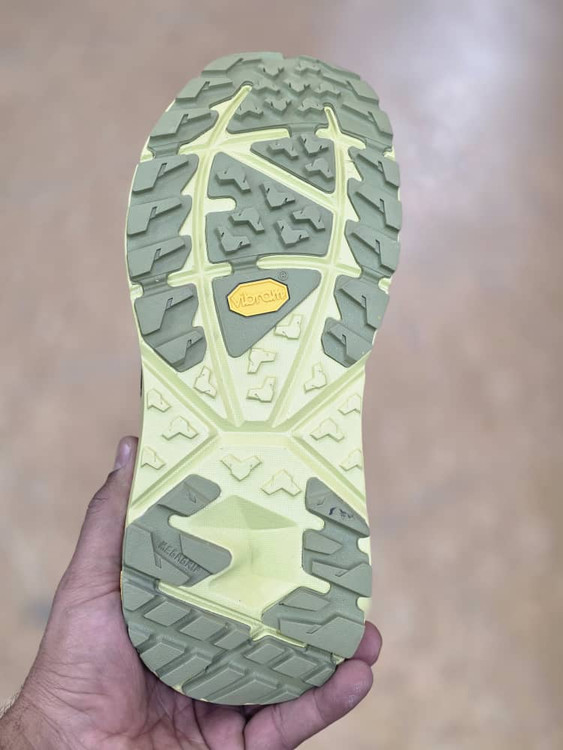 کتونی هوکا کاها Hoka Kaha/ساخت ویبرام/ زیره