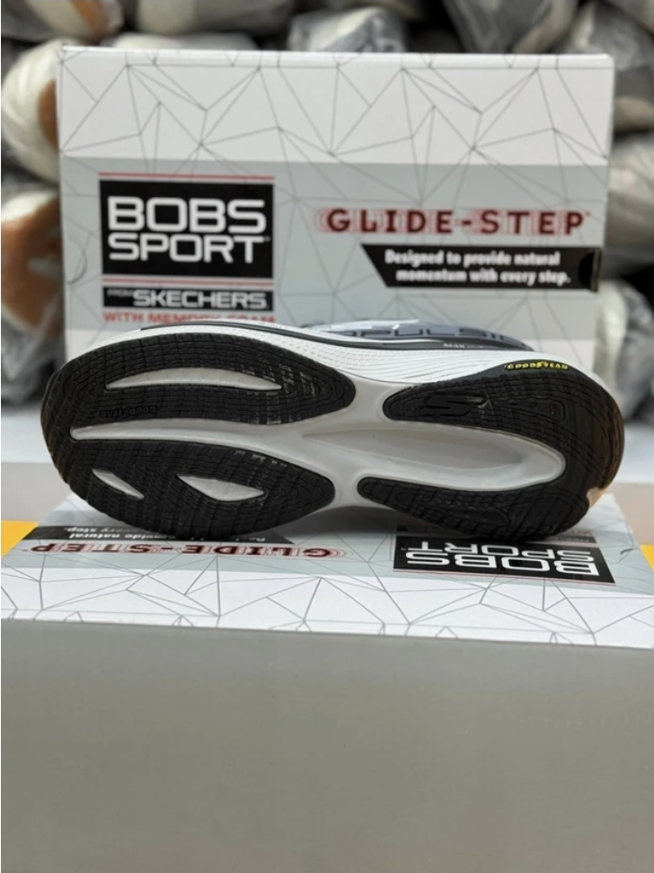 کفش اسکیچرزپرو پولسیون مکس کویشن/Skechers max cushioning /سایز ۴۰ تا ۴۵/ساخت ویتنام/فروش عمده و تک