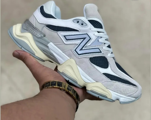 کتونی نیوبالانس ۹۰۶۰ /New balance 9060 ساخت ویتنام