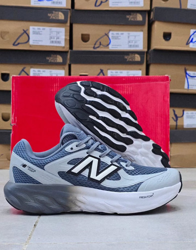 کتونی نیوبالانس ۹۹۰/Newbalance 990 USA /وارداتی ساخت ویتنام