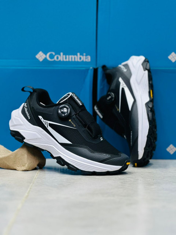 کتونی کلمبیاگورتکس زیره ویبرامColumbia Boa GTX shoes ساخت ویتنام بند دیسکی .سایزبندی ۴۰ تا ۴۵ همراه با جعبه بارکد دار