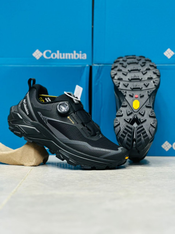 کتونی کلمبیاگورتکس زیره ویبرامColumbia Boa GTX shoes ساخت ویتنام بند دیسکی .سایزبندی ۴۰ تا ۴۵ همراه با جعبه بارکد دار